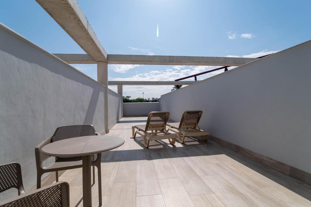 Aljarafe Suites By Qhotels Gelves Εξωτερικό φωτογραφία